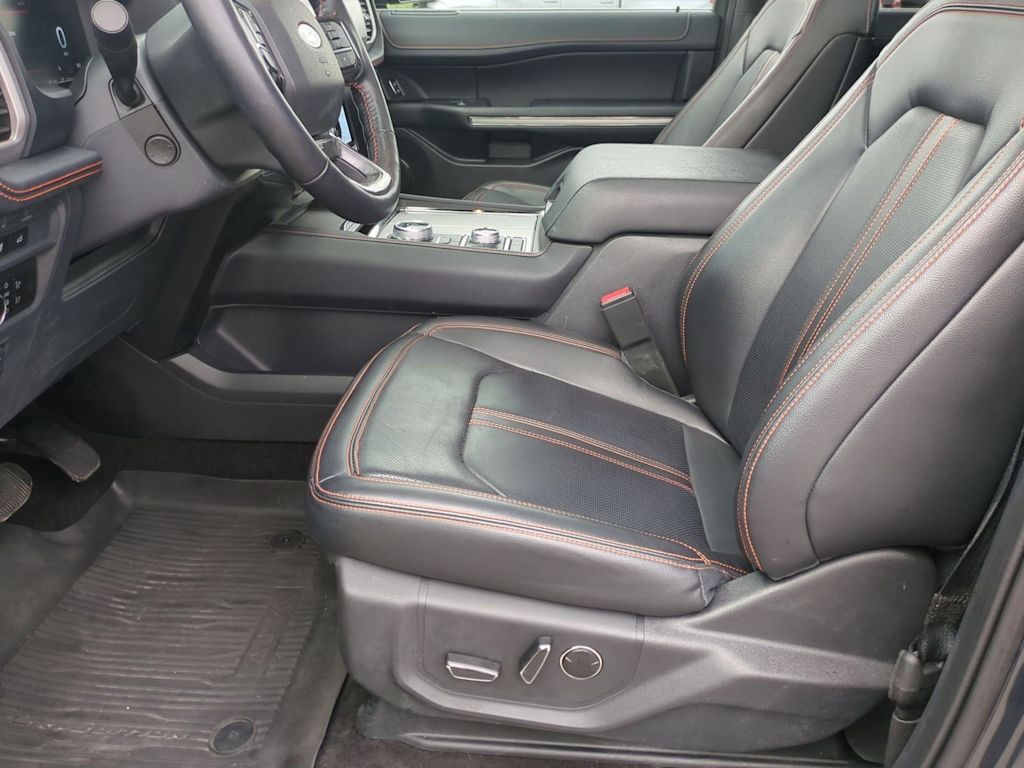 Thumbnail: 2023 Ford Expedition - 10