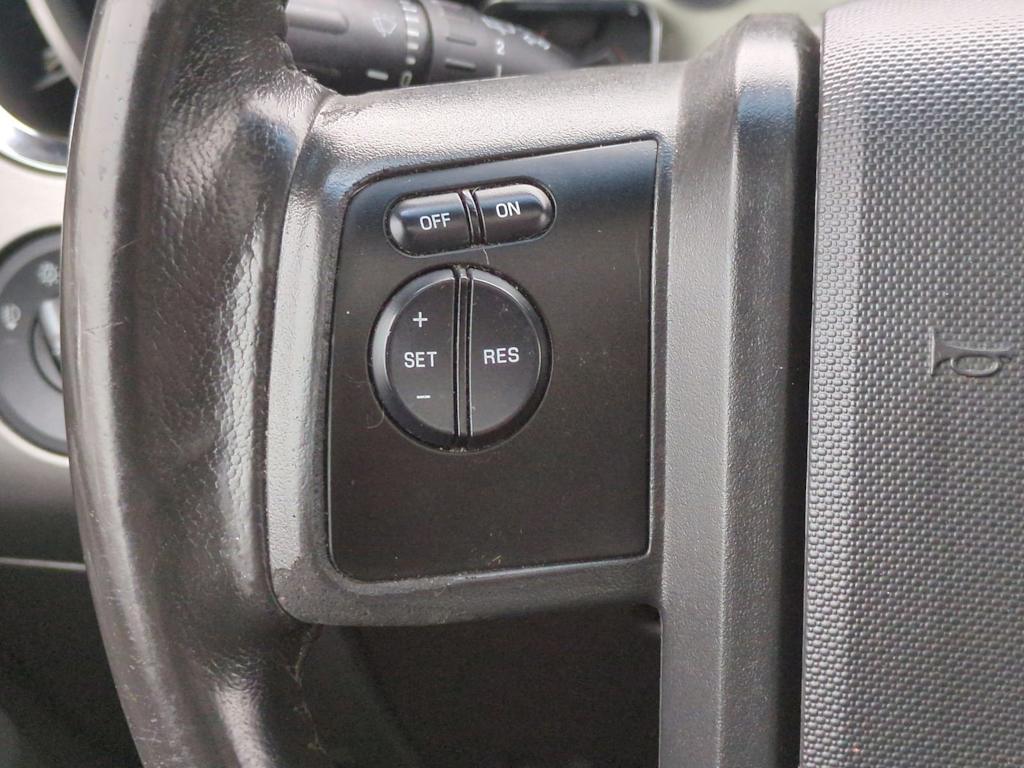 Thumbnail: 2014 Ford Expedition - 33