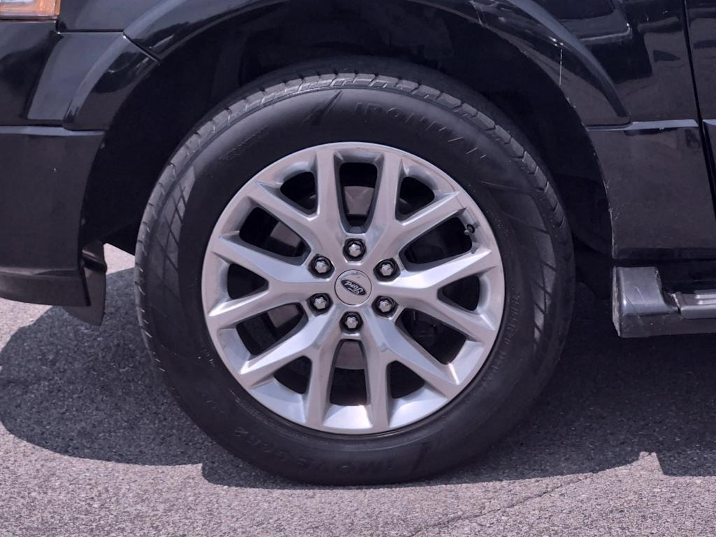 Thumbnail: 2017 Ford Expedition - 8