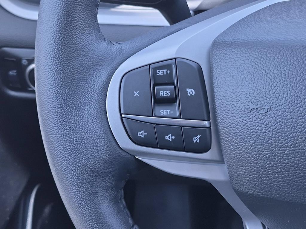 Thumbnail: 2023 Ford Explorer - 26