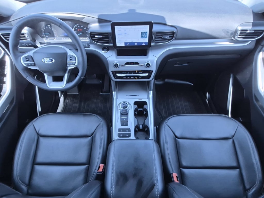 Thumbnail: 2023 Ford Explorer - 8