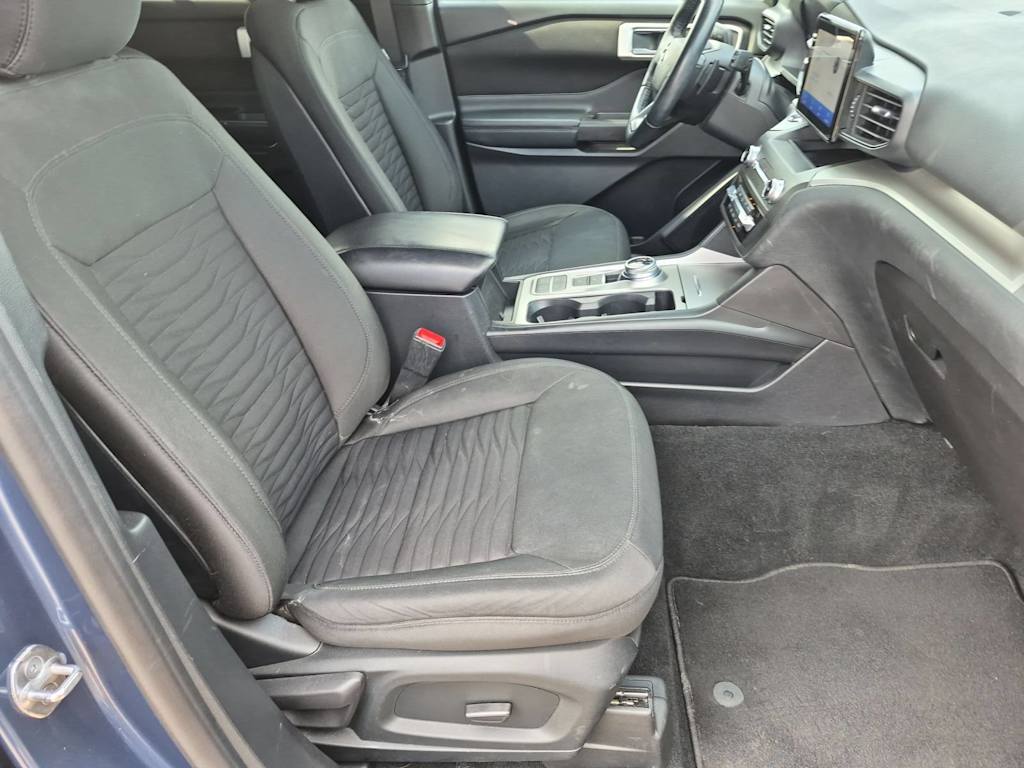 Thumbnail: 2020 Ford Explorer - 28