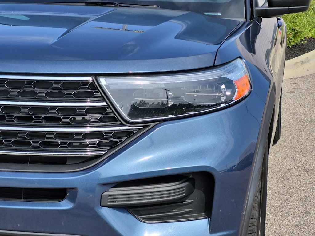 Thumbnail: 2020 Ford Explorer - 24