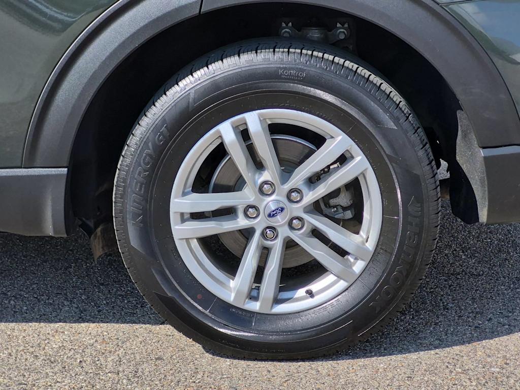 Thumbnail: 2023 Ford Explorer - 8