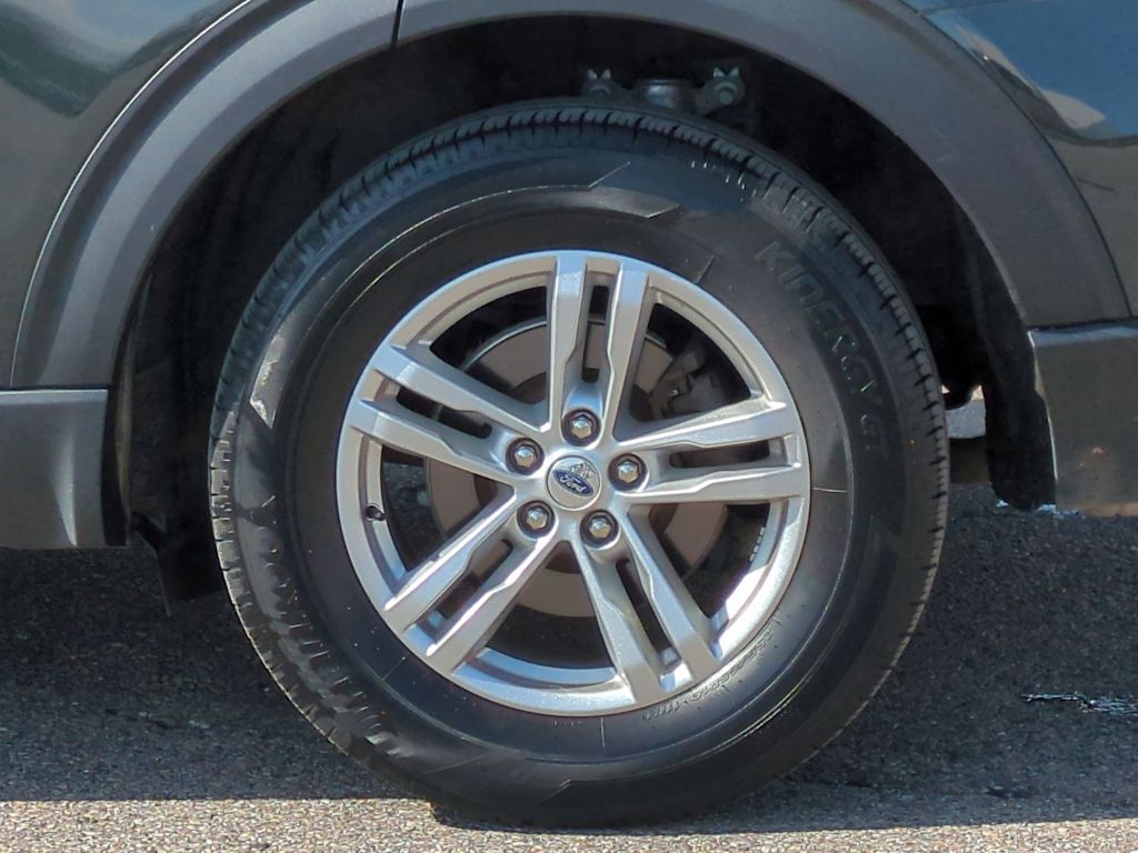 Thumbnail: 2023 Ford Explorer - 8