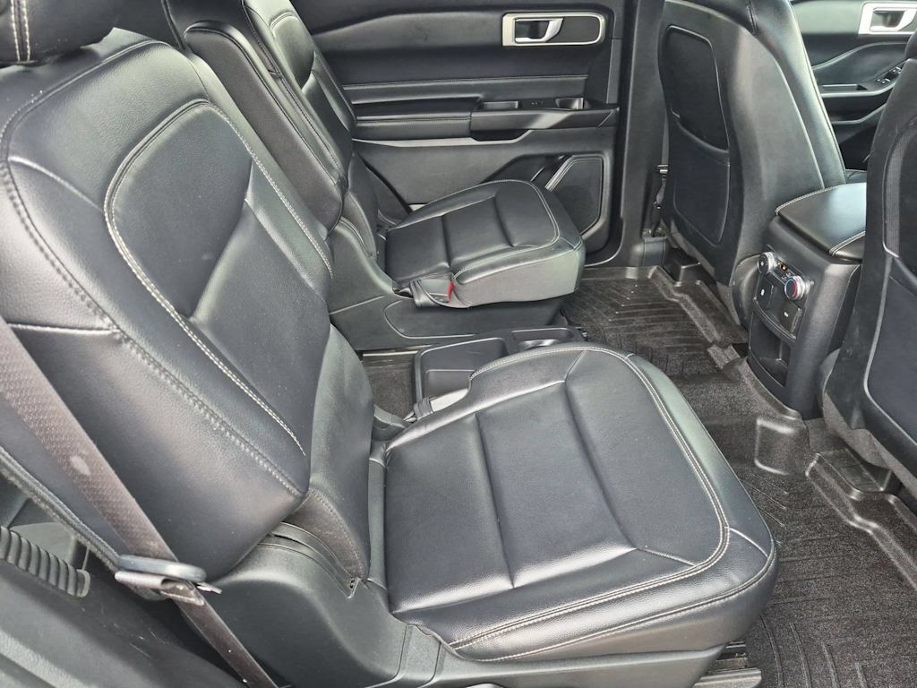 Thumbnail: 2020 Ford Explorer - 11