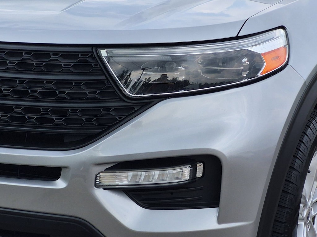 Thumbnail: 2020 Ford Explorer - 22