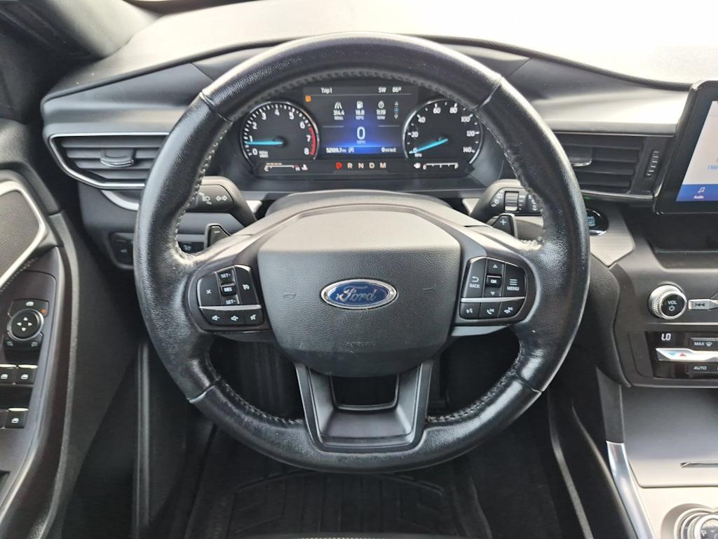 Thumbnail: 2020 Ford Explorer - 13