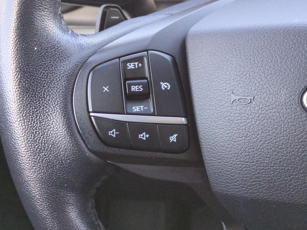 Thumbnail: 2020 Ford Explorer - 28