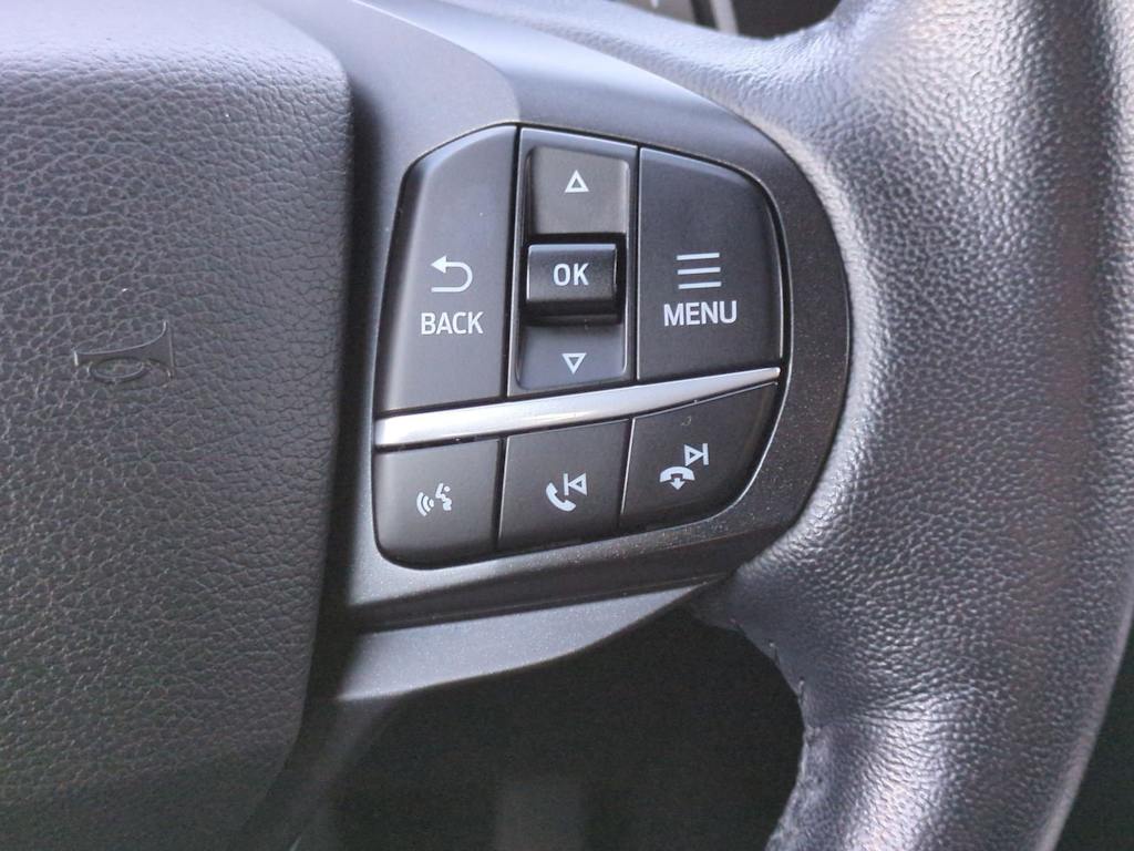 Thumbnail: 2020 Ford Explorer - 29