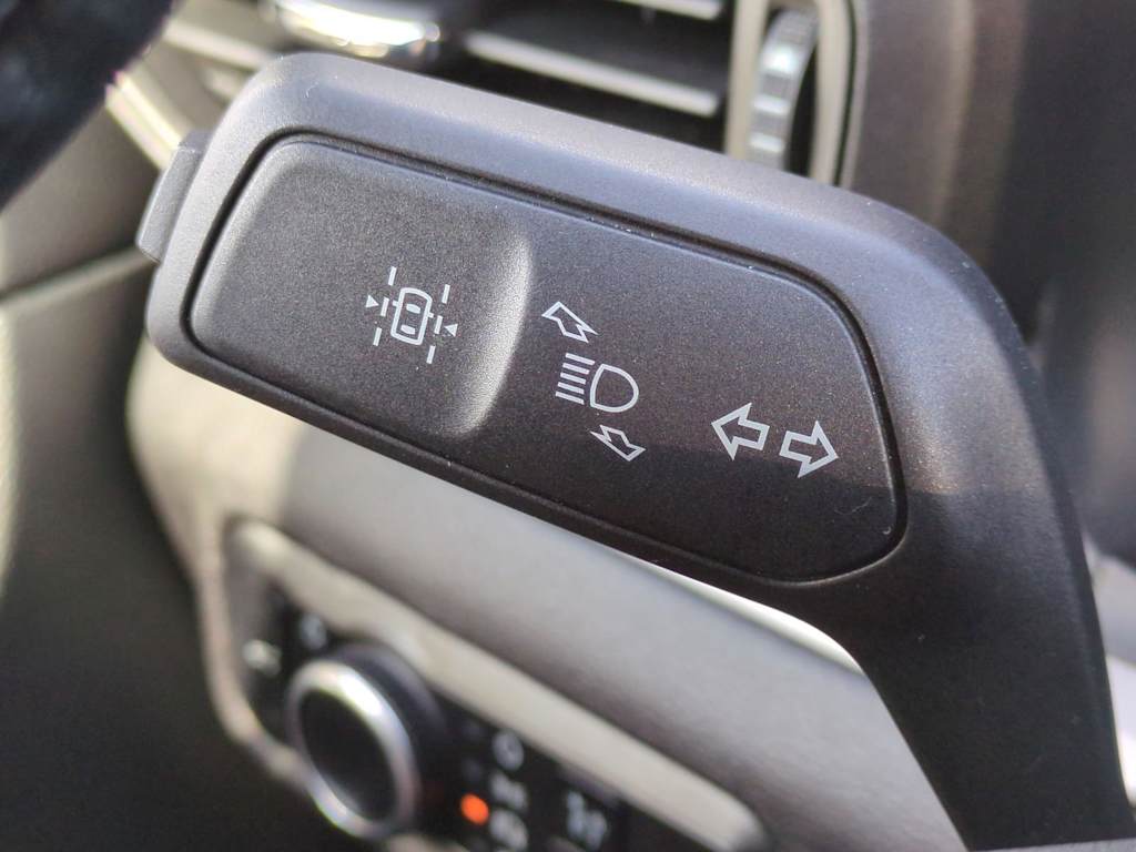 Thumbnail: 2023 Ford Explorer - 29