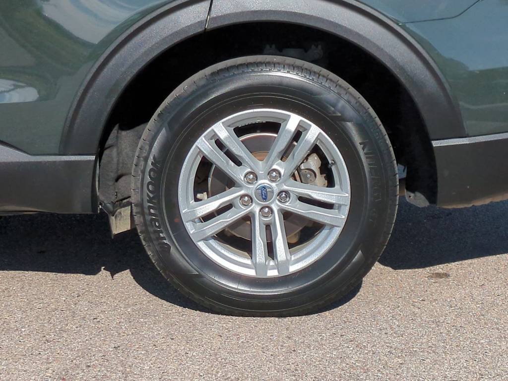 Thumbnail: 2023 Ford Explorer - 8