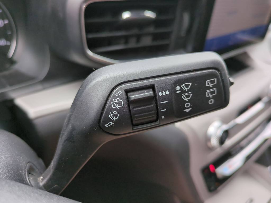 Thumbnail: 2023 Ford Explorer - 29