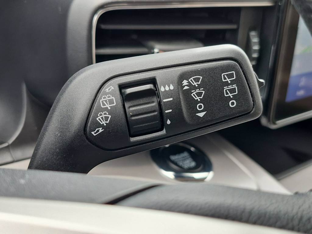 Thumbnail: 2023 Ford Explorer - 30