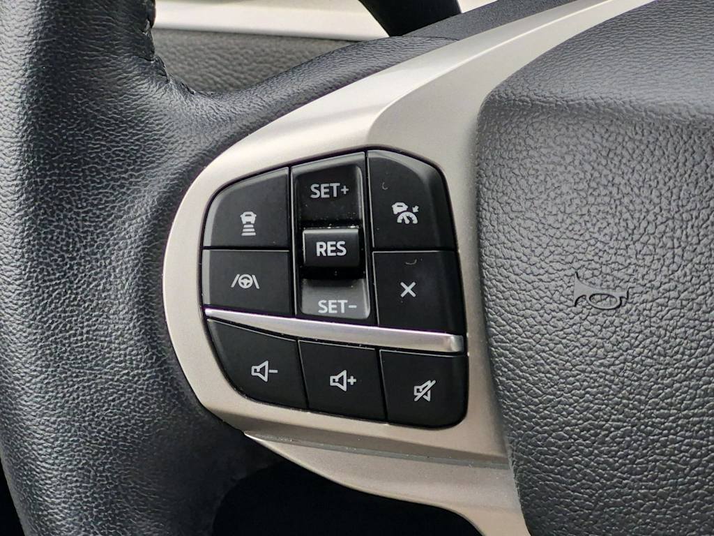Thumbnail: 2023 Ford Explorer - 28