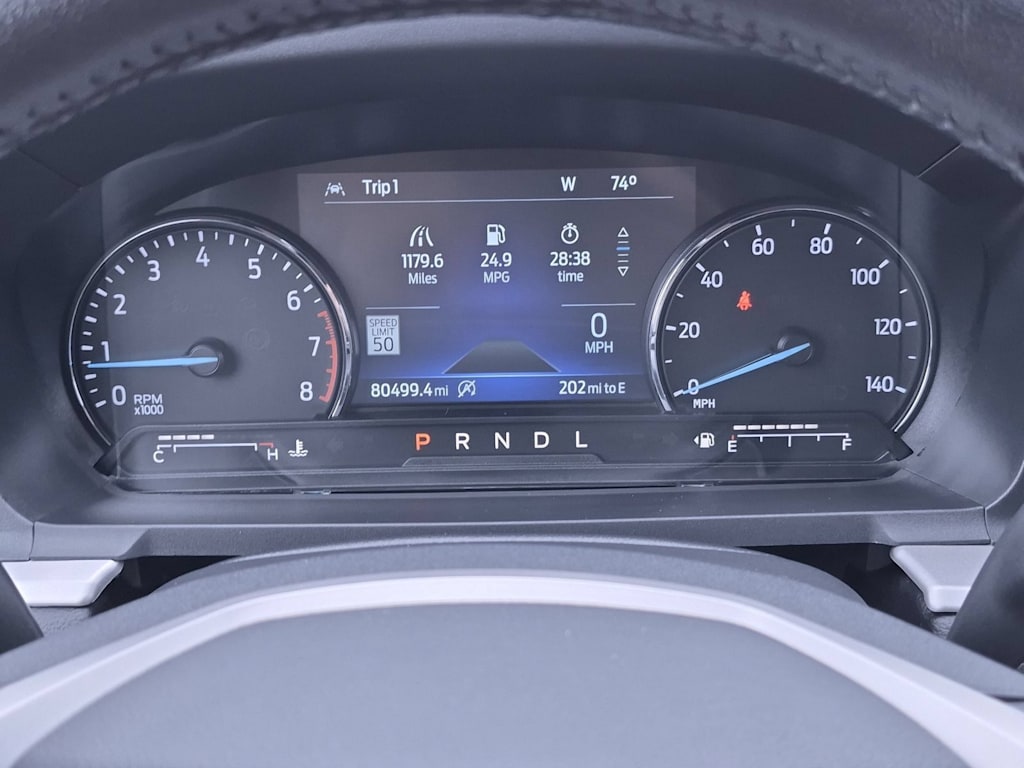 Thumbnail: 2021 Ford Explorer - 14