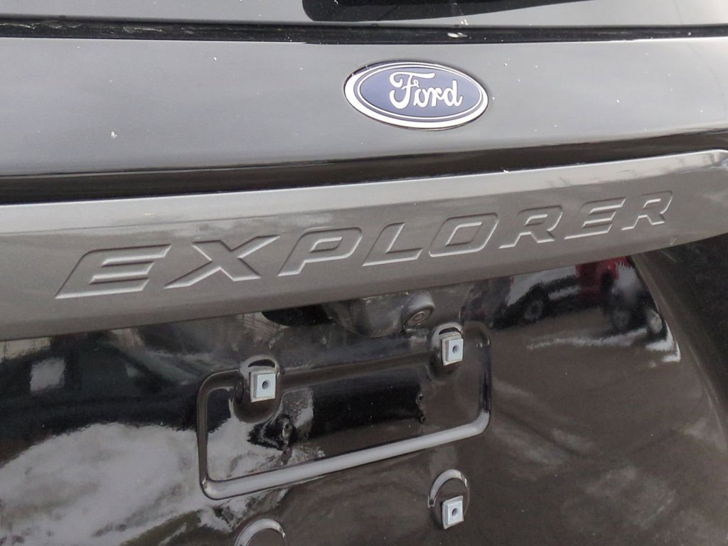 Thumbnail: 2022 Ford Explorer - 23