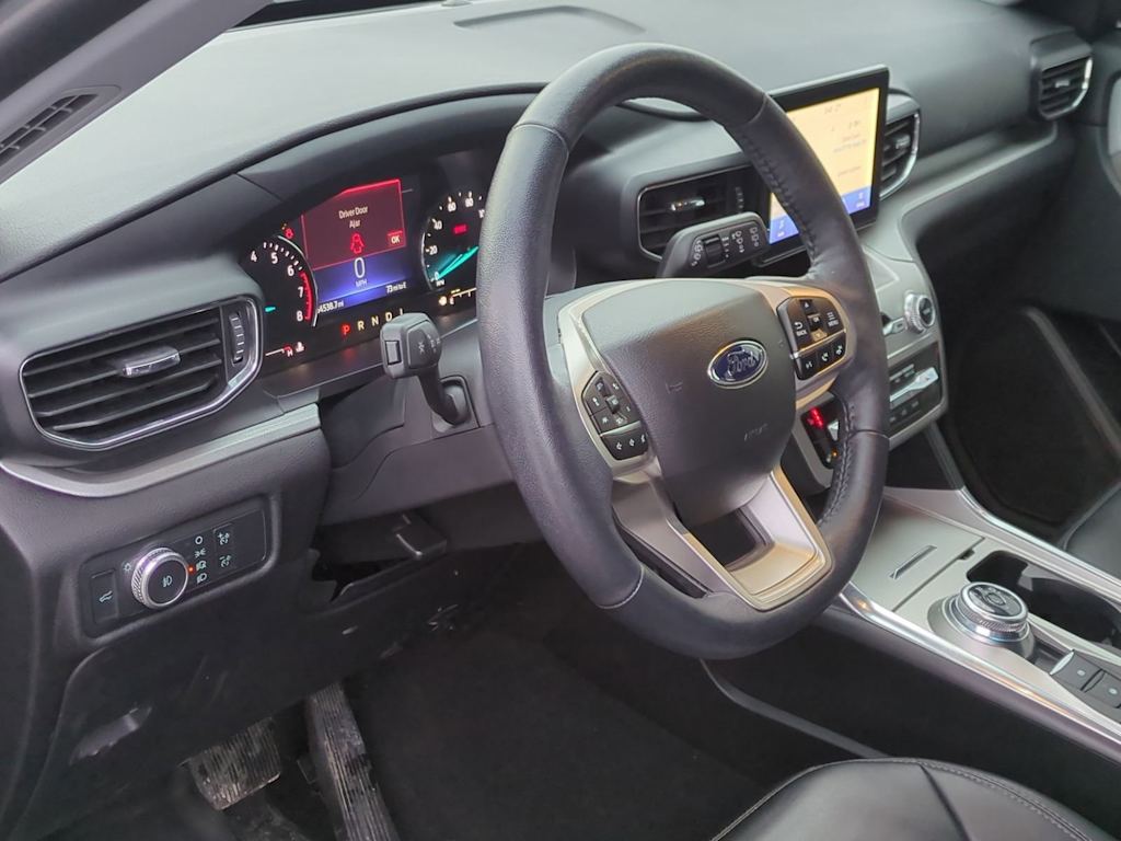 Thumbnail: 2022 Ford Explorer - 2