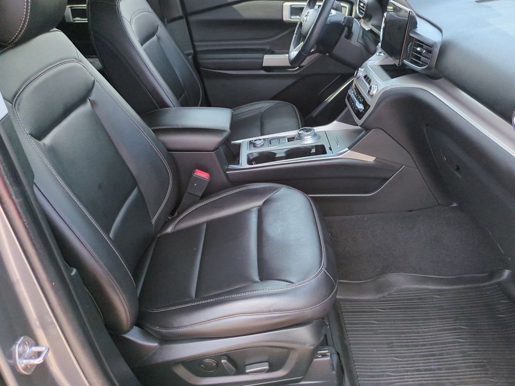 Thumbnail: 2023 Ford Explorer - 11