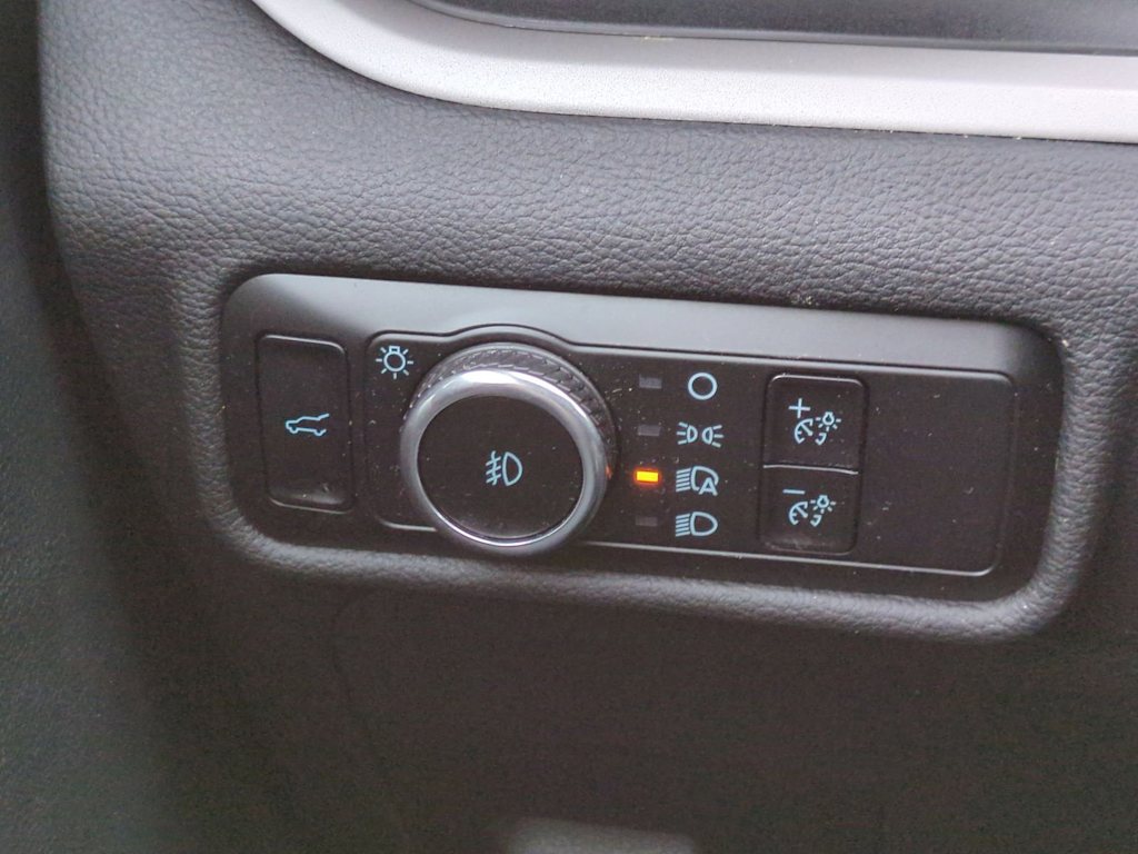 Thumbnail: 2023 Ford Explorer - 35