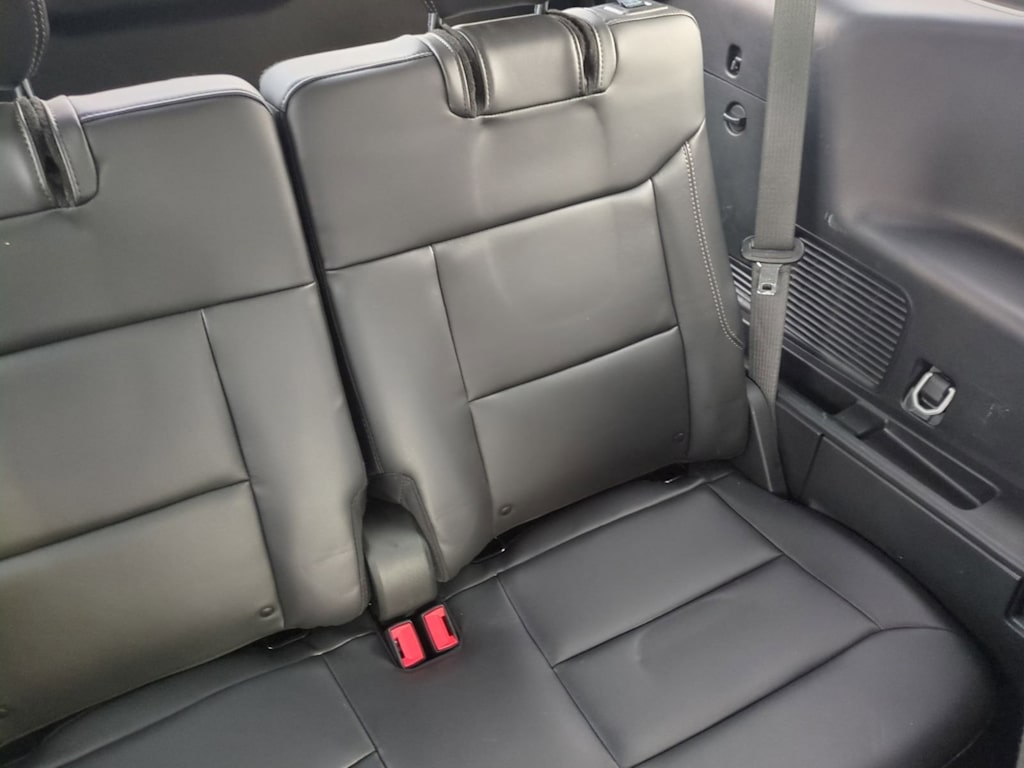 Thumbnail: 2023 Ford Explorer - 27