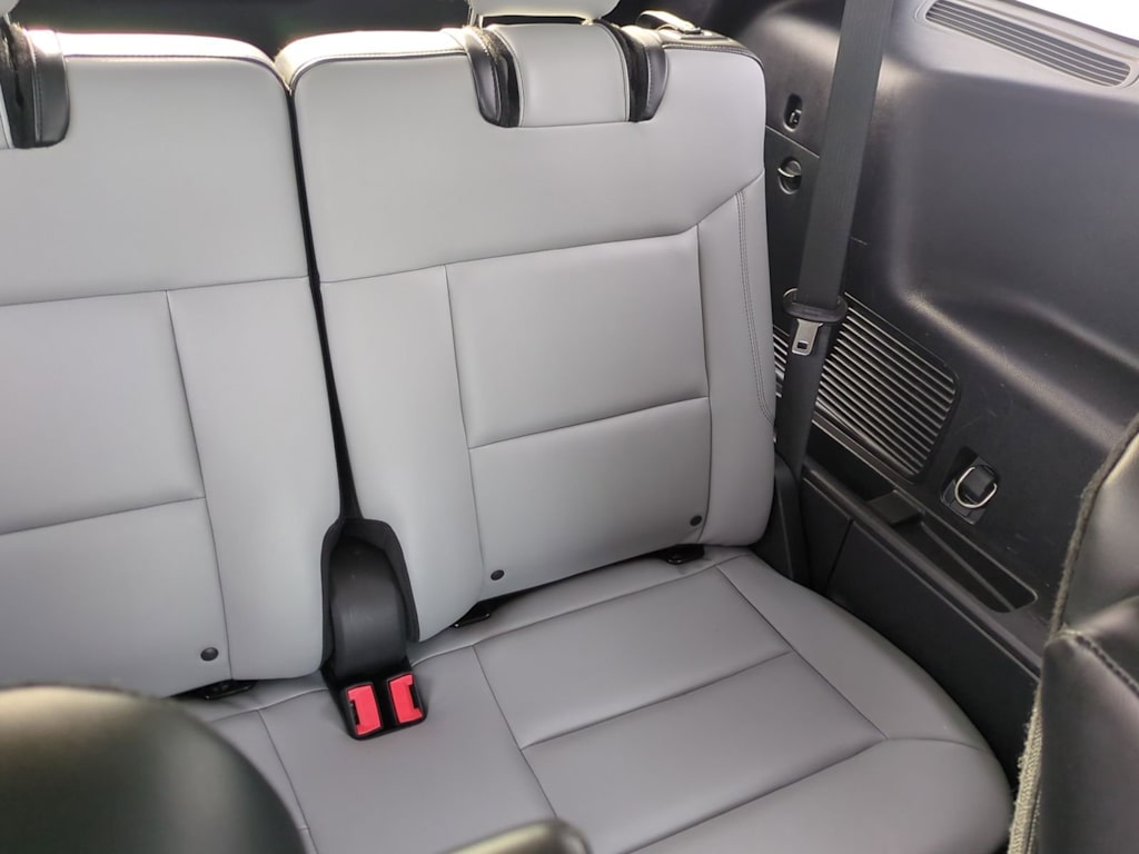 Thumbnail: 2021 Ford Explorer - 28