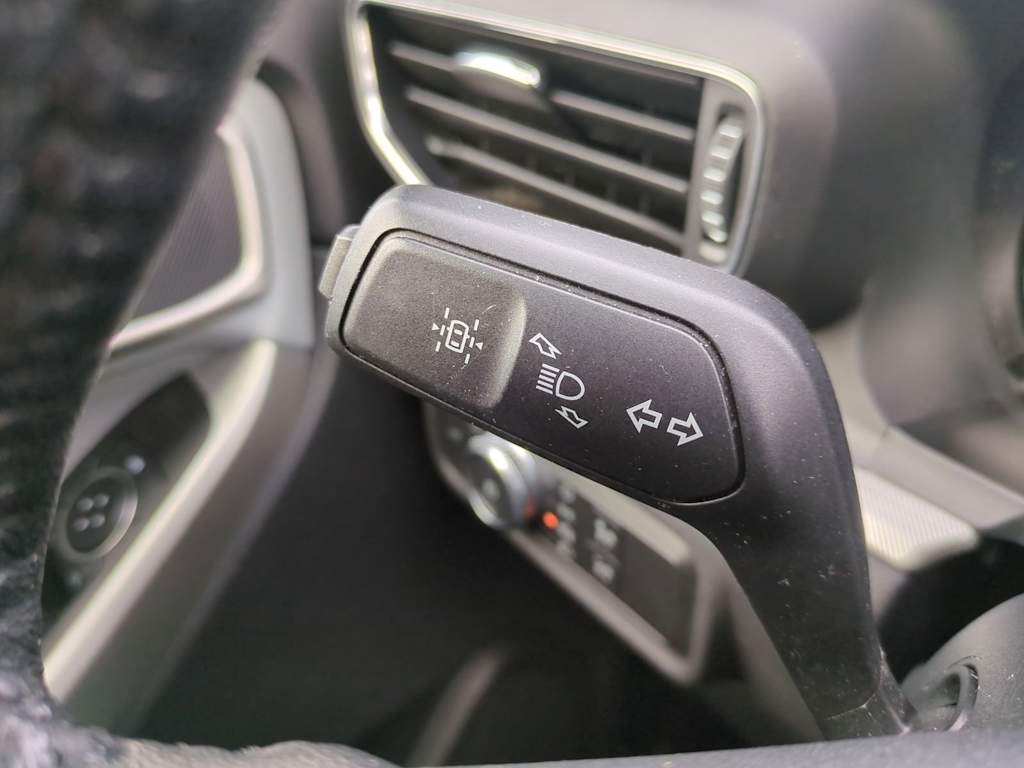 Thumbnail: 2021 Ford Explorer - 15