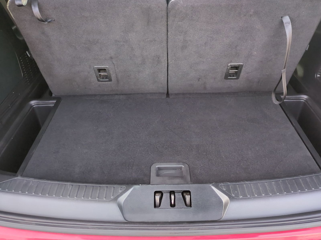 Thumbnail: 2021 Ford Explorer - 17