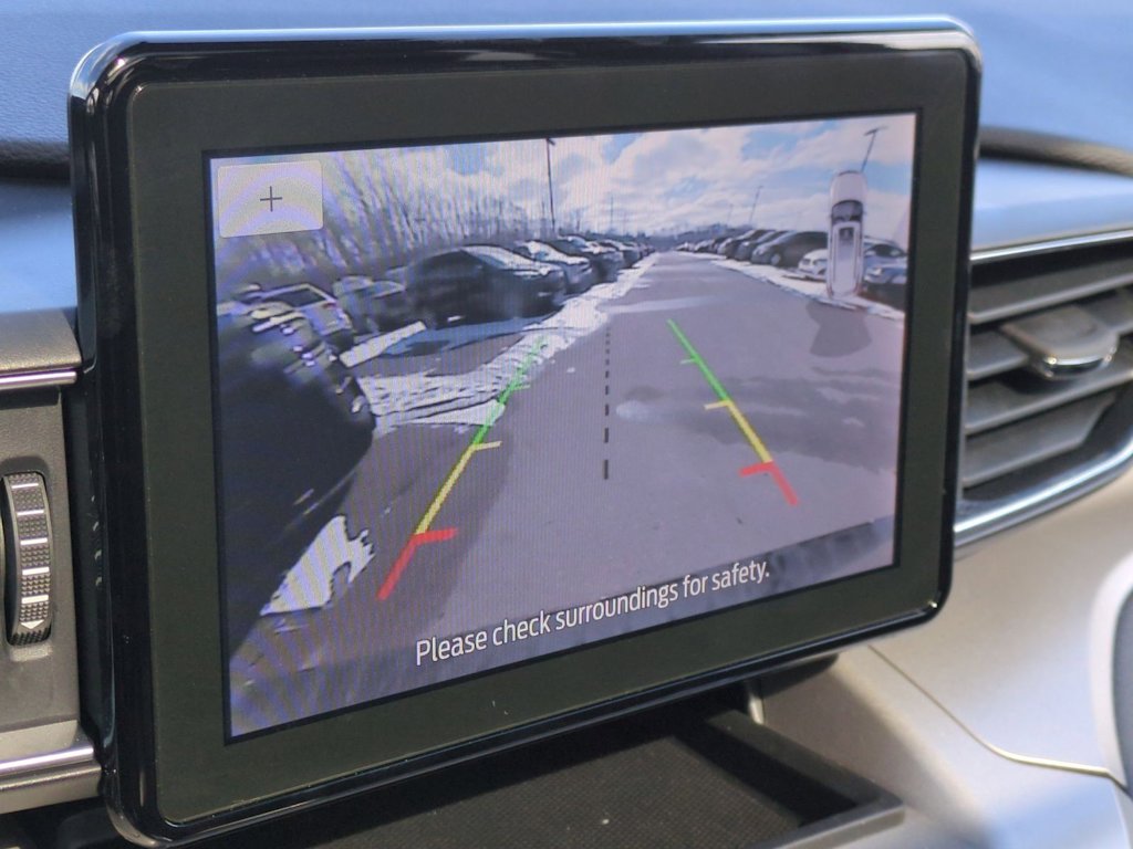 Thumbnail: 2023 Ford Explorer - 35