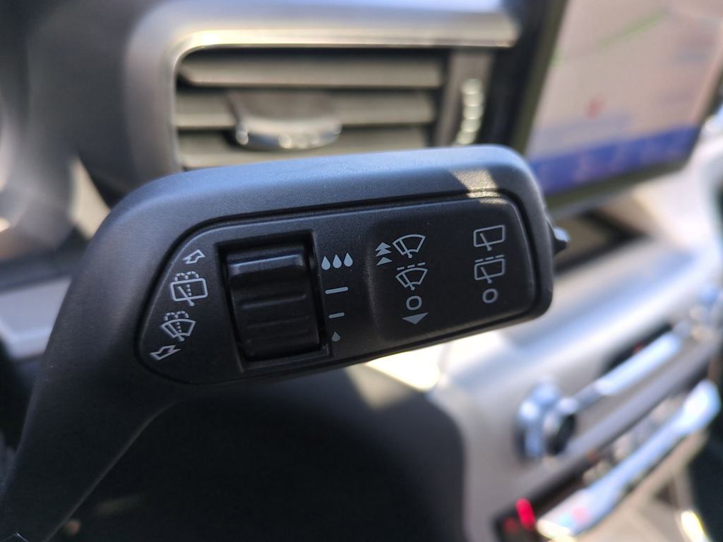 Thumbnail: 2023 Ford Explorer - 32