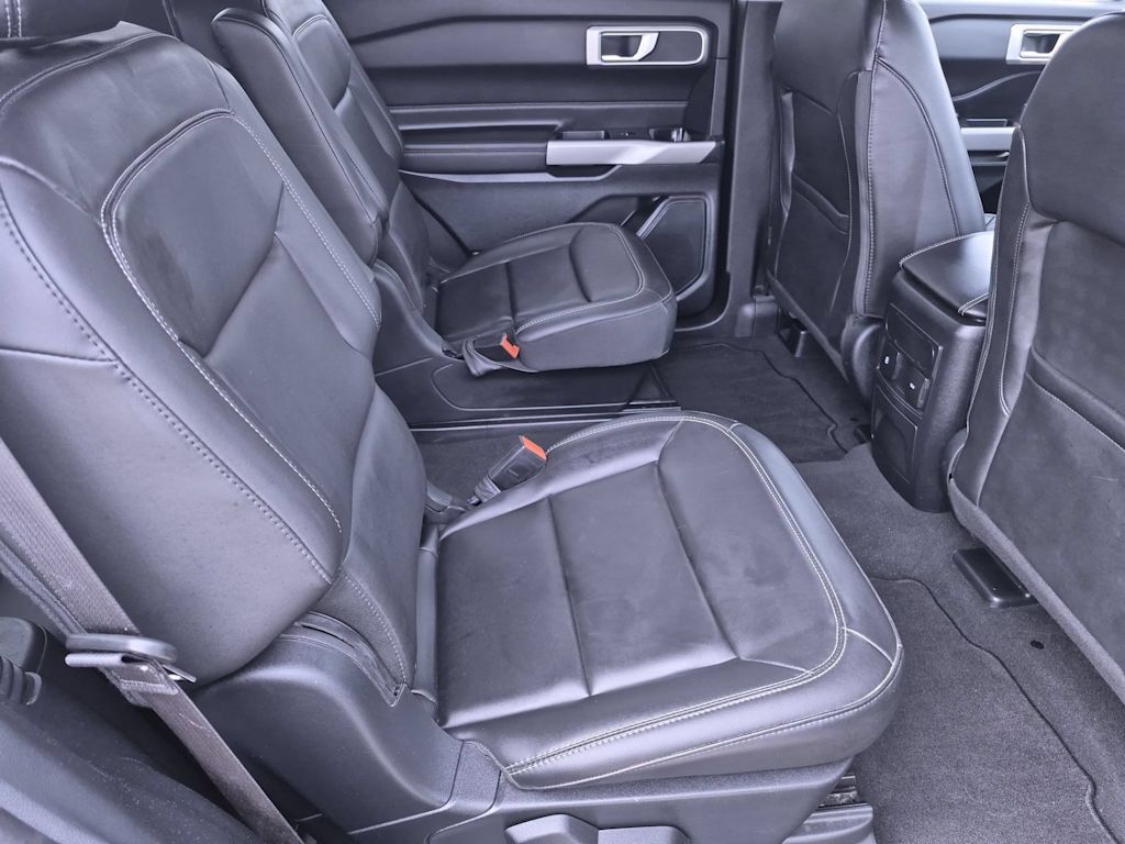 Thumbnail: 2023 Ford Explorer - 27
