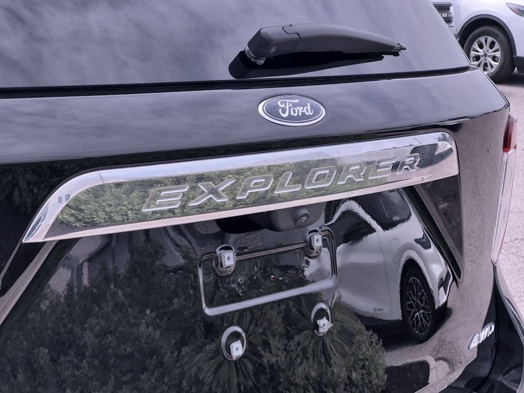 Thumbnail: 2023 Ford Explorer - 24