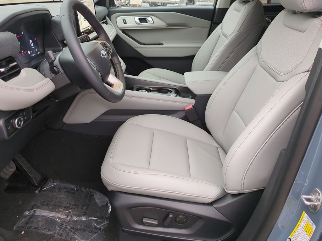 Thumbnail: 2026 Ford Explorer - 10