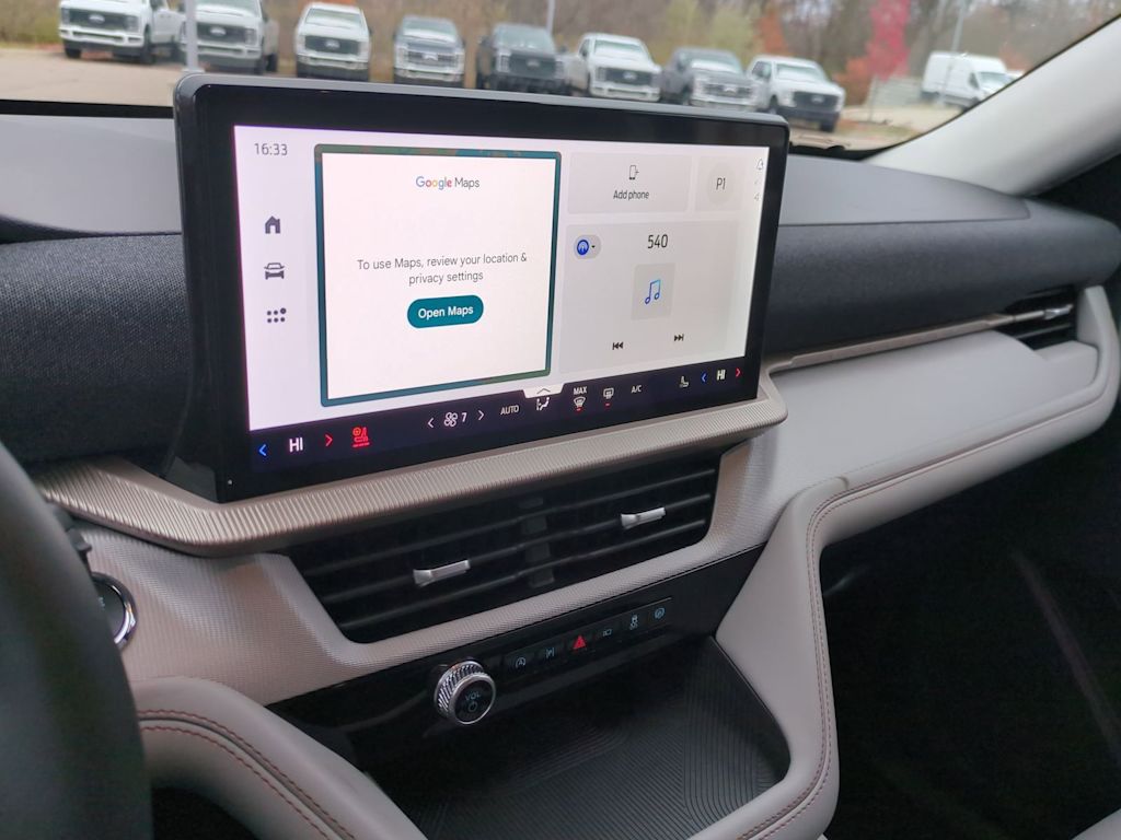 Thumbnail: 2026 Ford Explorer - 14