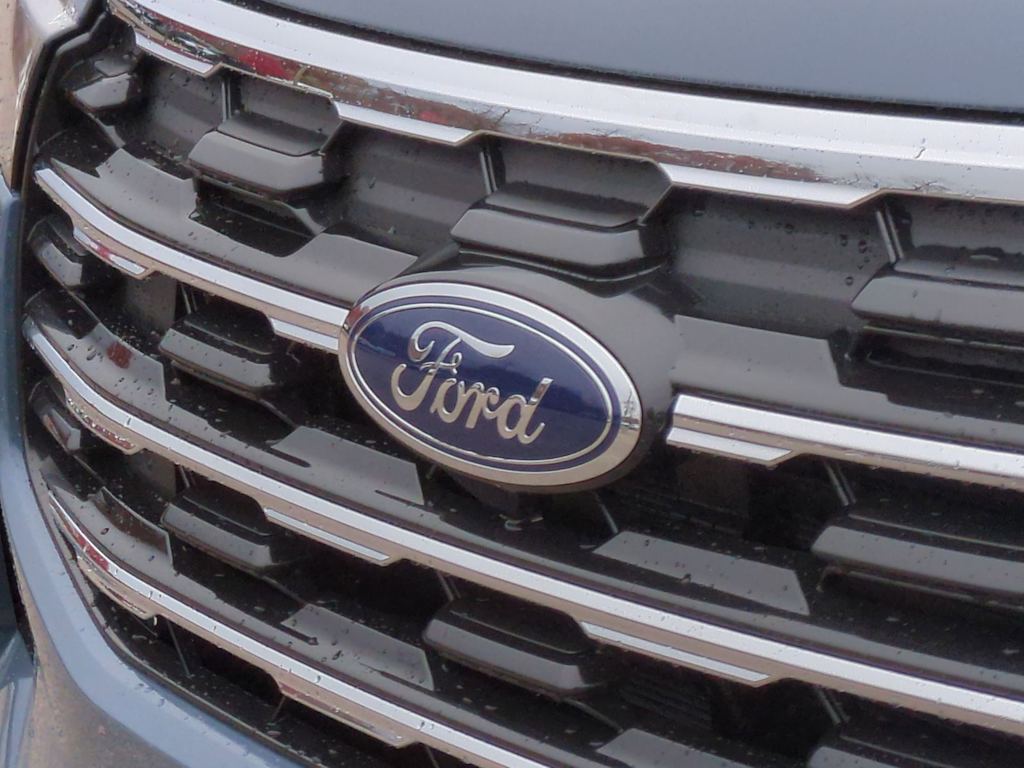 Thumbnail: 2026 Ford Explorer - 7