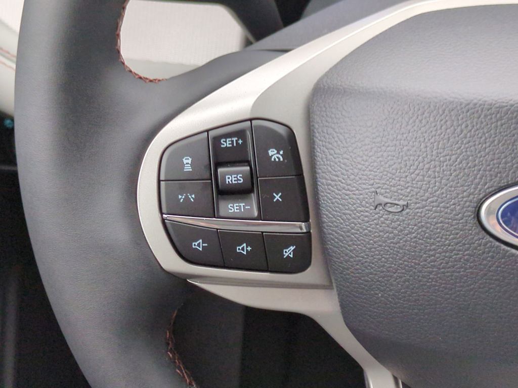 Thumbnail: 2026 Ford Explorer - 30