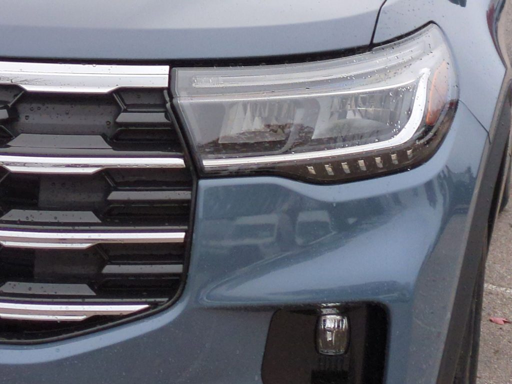 Thumbnail: 2026 Ford Explorer - 23