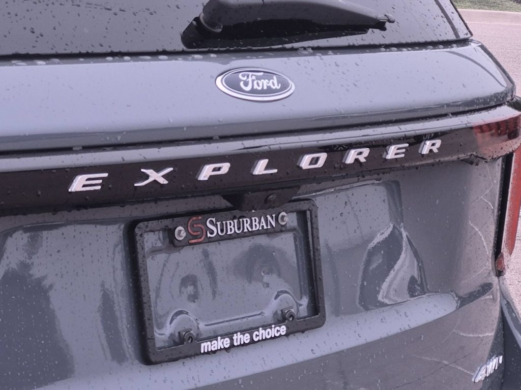 Thumbnail: 2026 Ford Explorer - 21