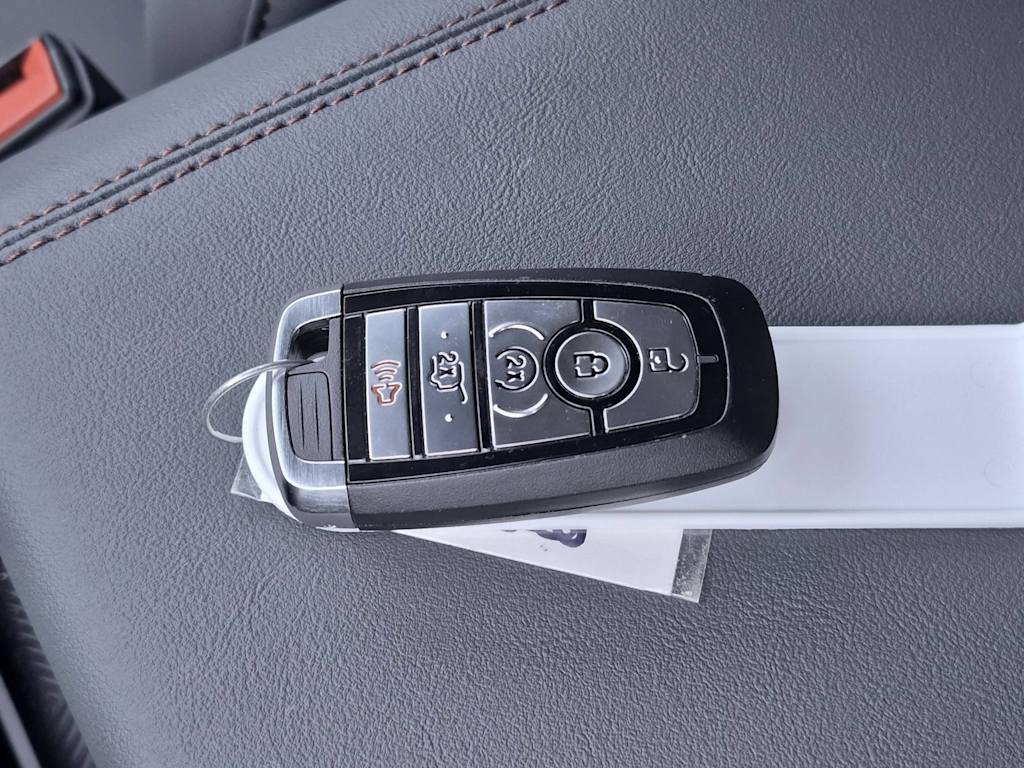 Thumbnail: 2026 Ford Explorer - 35