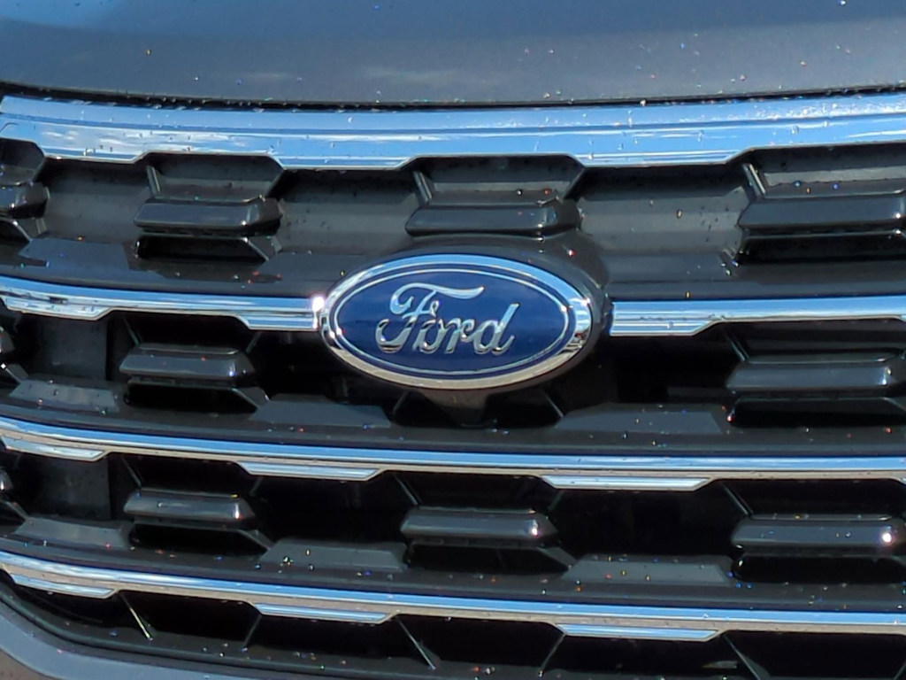 Thumbnail: 2026 Ford Explorer - 7
