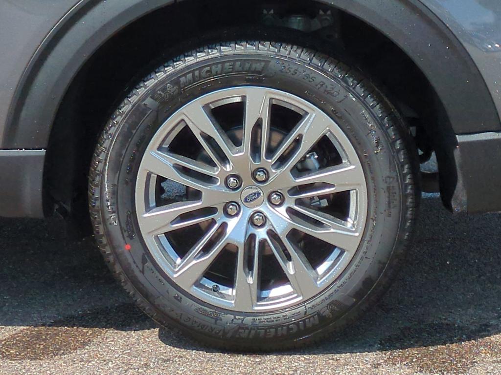 Thumbnail: 2026 Ford Explorer - 8