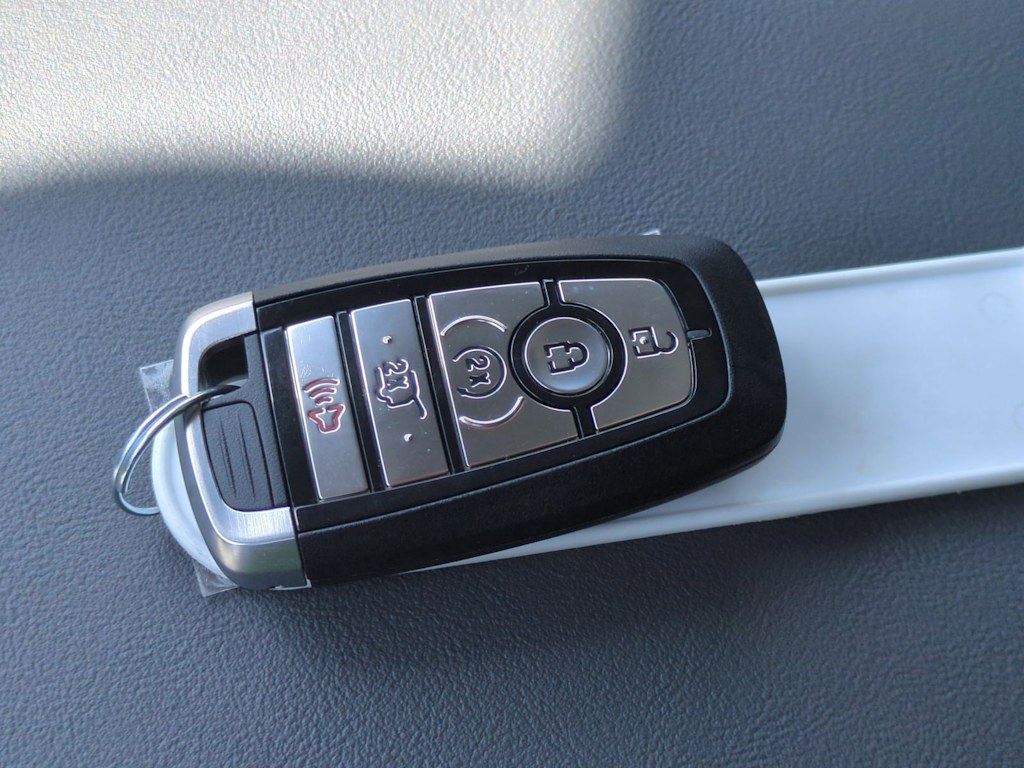 Thumbnail: 2026 Ford Explorer - 35