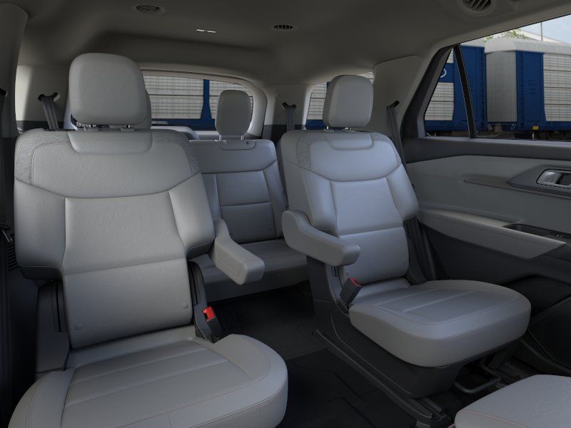 Thumbnail: 2026 Ford Explorer - 9