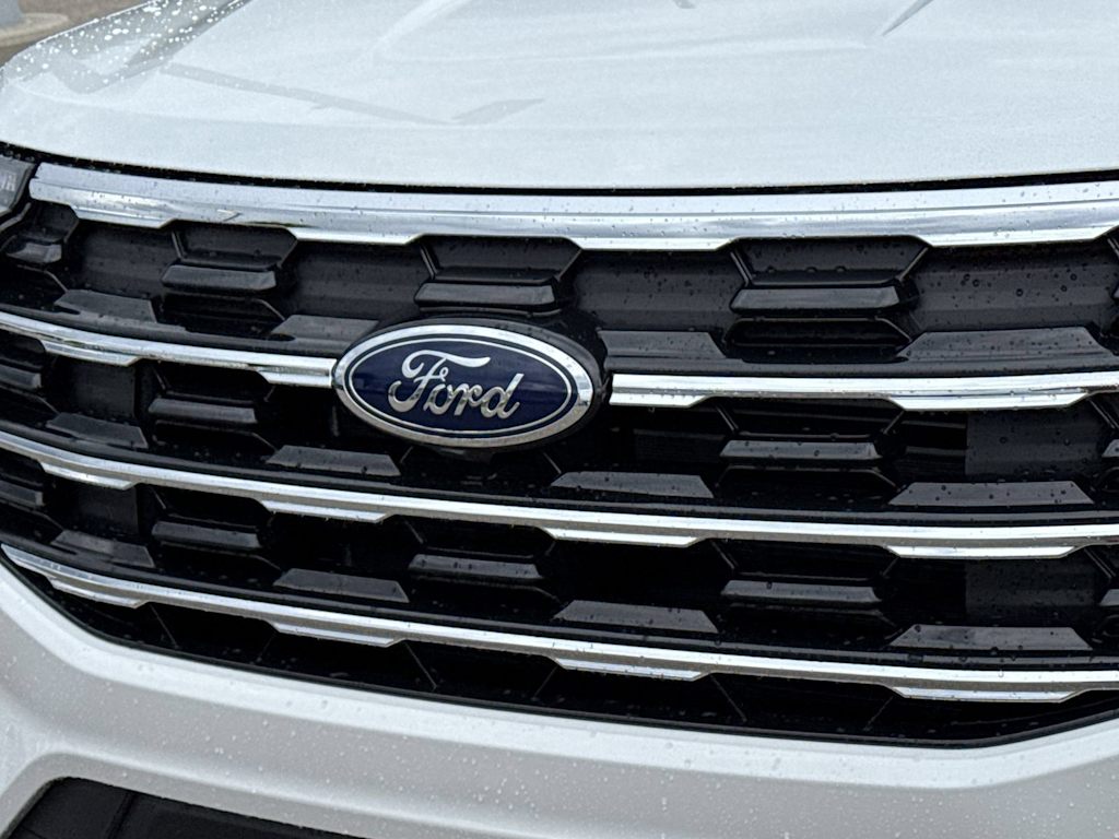 Thumbnail: 2026 Ford Explorer - 7