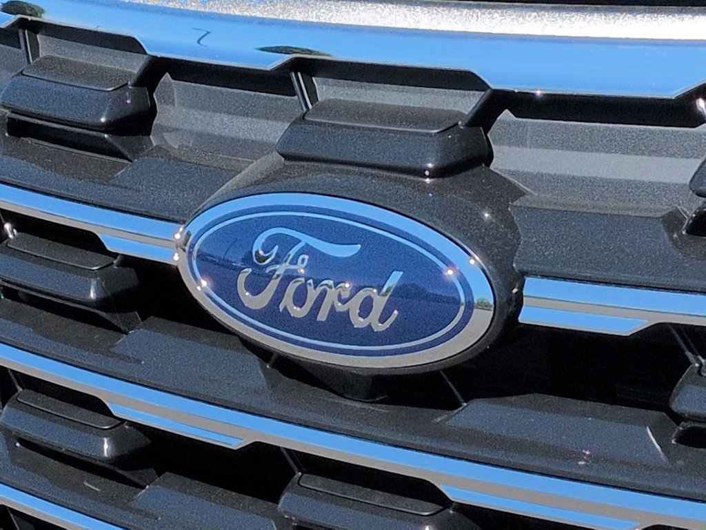 Thumbnail: 2026 Ford Explorer - 7