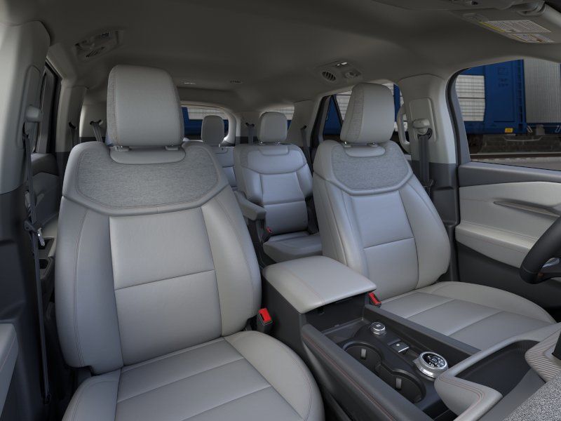 Thumbnail: 2026 Ford Explorer - 7