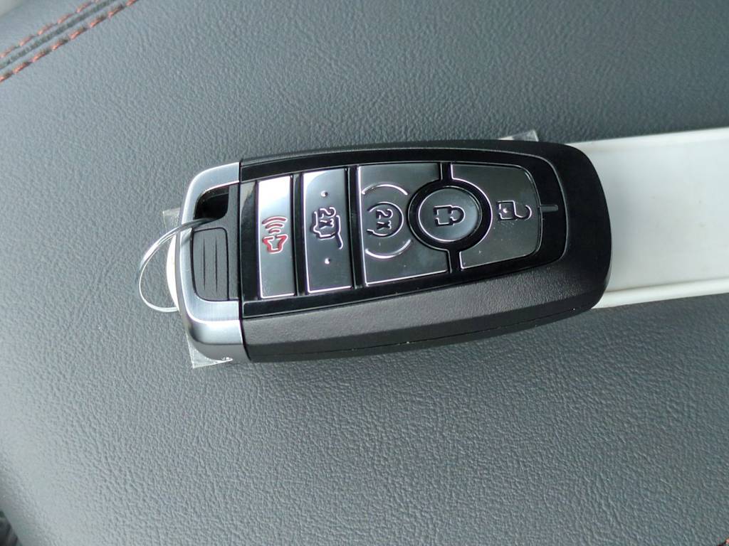 Thumbnail: 2026 Ford Explorer - 17