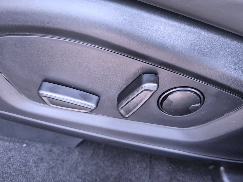 Thumbnail: 2026 Ford Explorer - 24