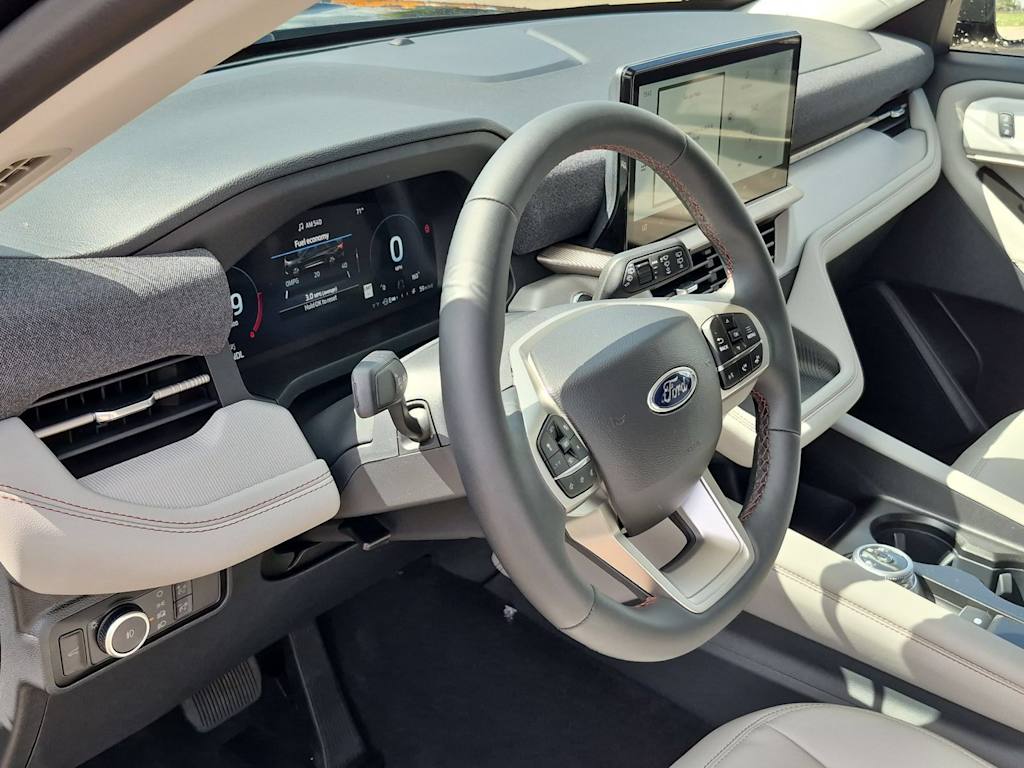 Thumbnail: 2026 Ford Explorer - 2