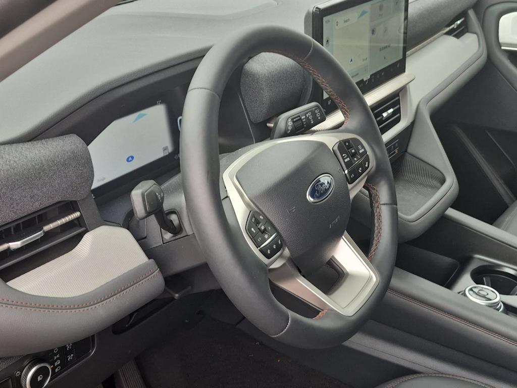 Thumbnail: 2026 Ford Explorer - 2